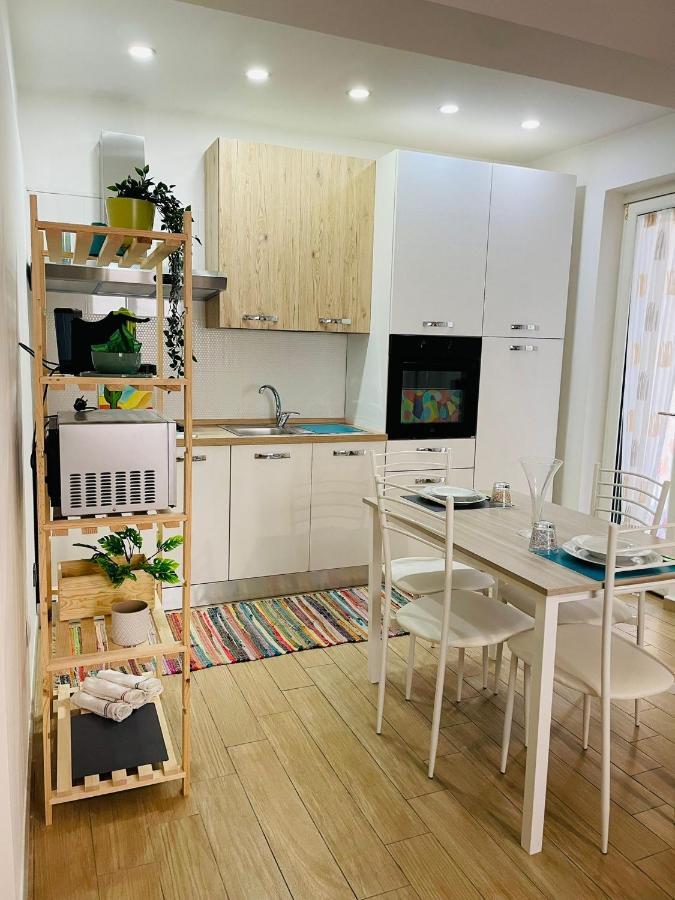הוילה קסטלמרה די סטביה La Casa Di Nonna Cristina מראה חיצוני תמונה