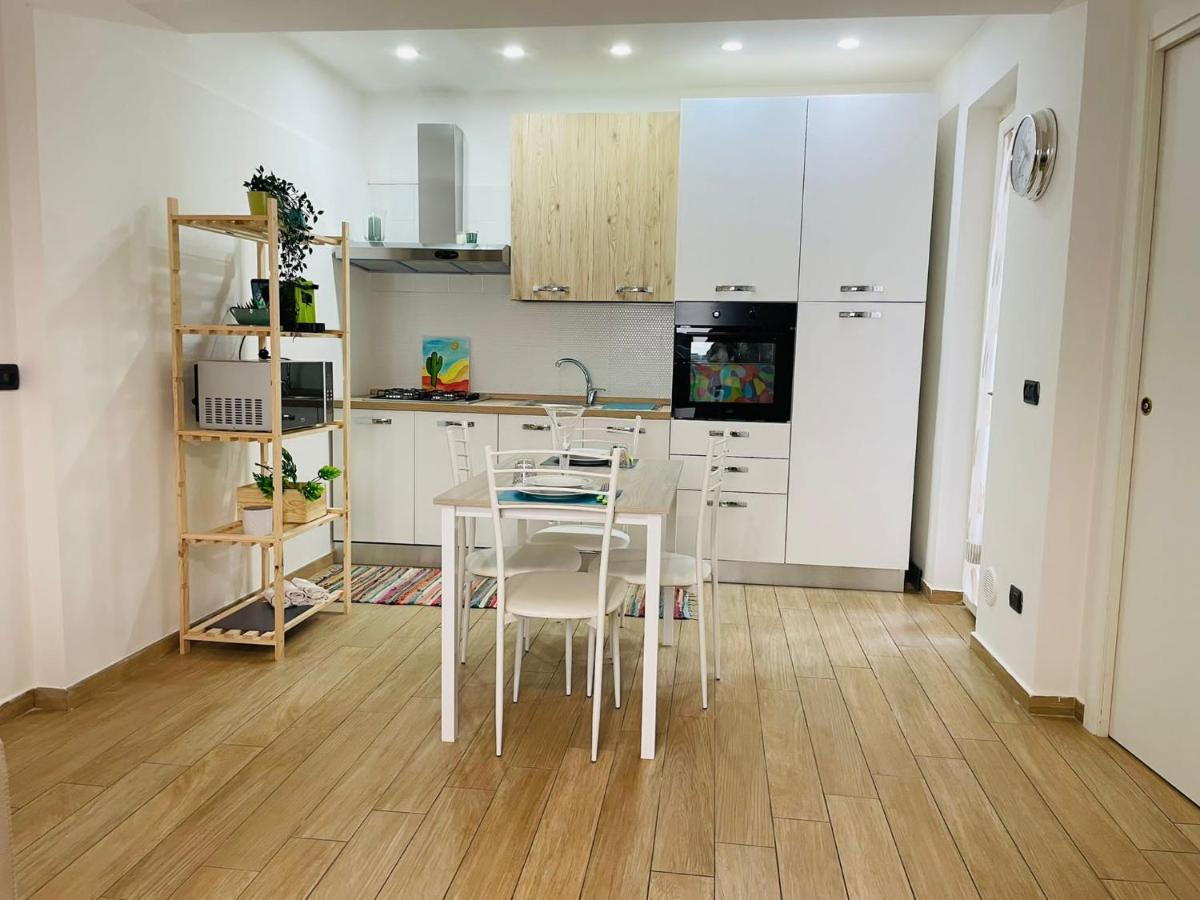 הוילה קסטלמרה די סטביה La Casa Di Nonna Cristina מראה חיצוני תמונה